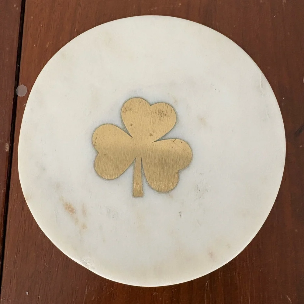 Set of 4 coasters with gold shamrocks